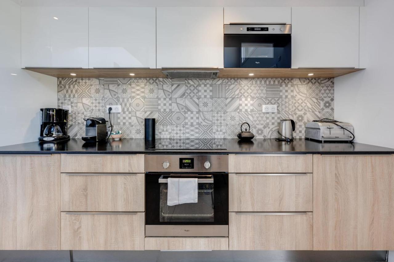 Le Kube - Appartements De Prestige Au Centre D'אנסי מראה חיצוני תמונה