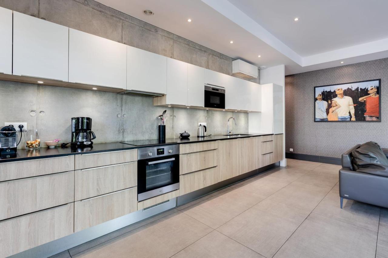 Le Kube - Appartements De Prestige Au Centre D'אנסי מראה חיצוני תמונה
